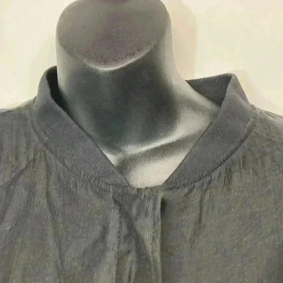 Philosophy size large, black, thin jacket, good condition - Picture 5 of 9